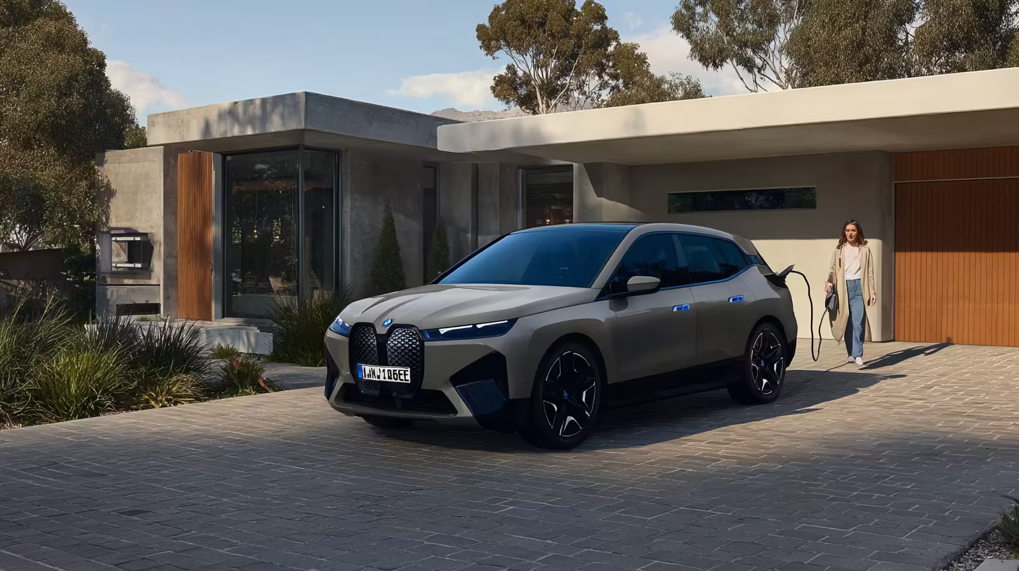 BMW Ix – Ix & Solar Power